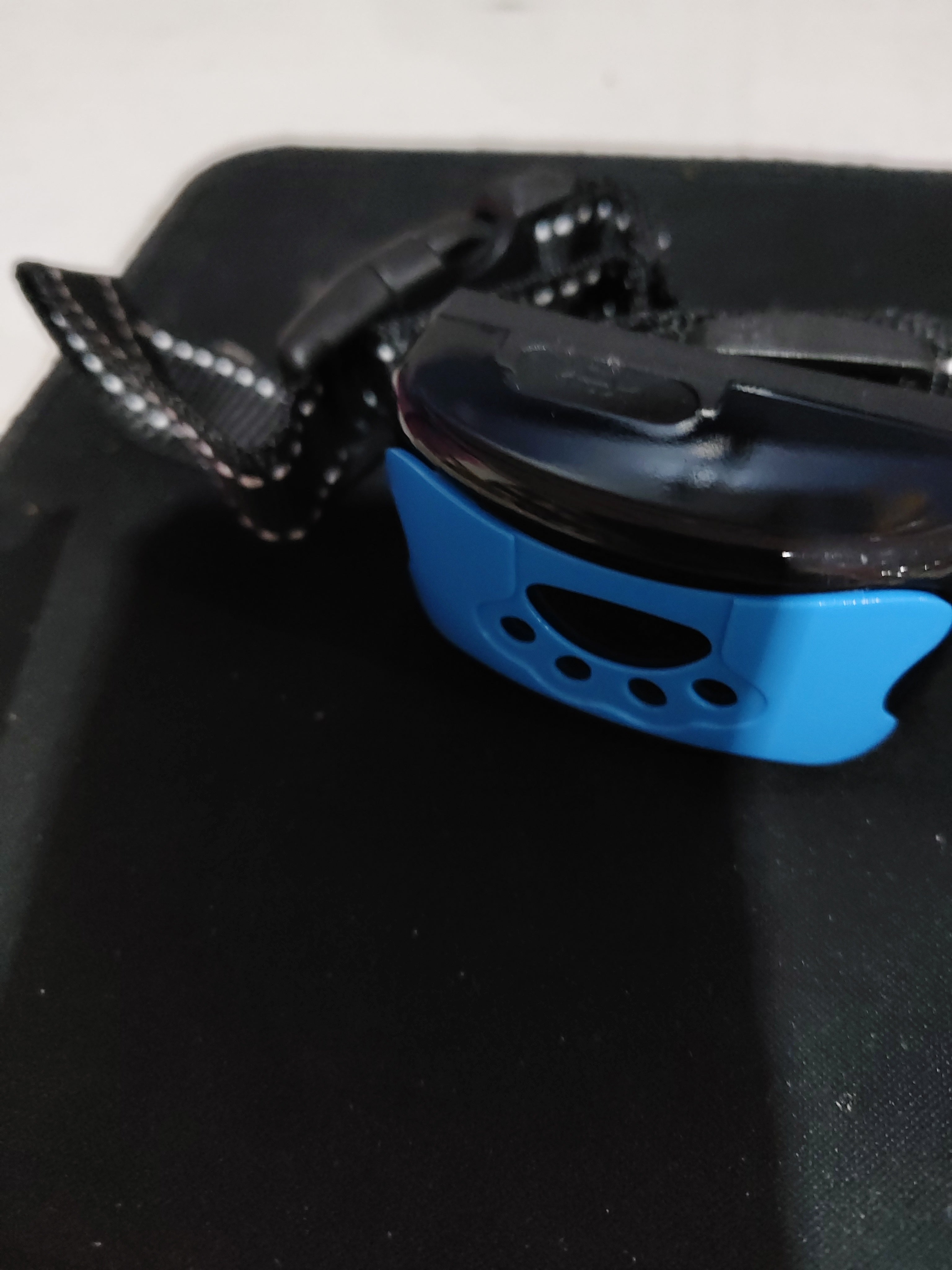 Rechargeable waterproof dog collar